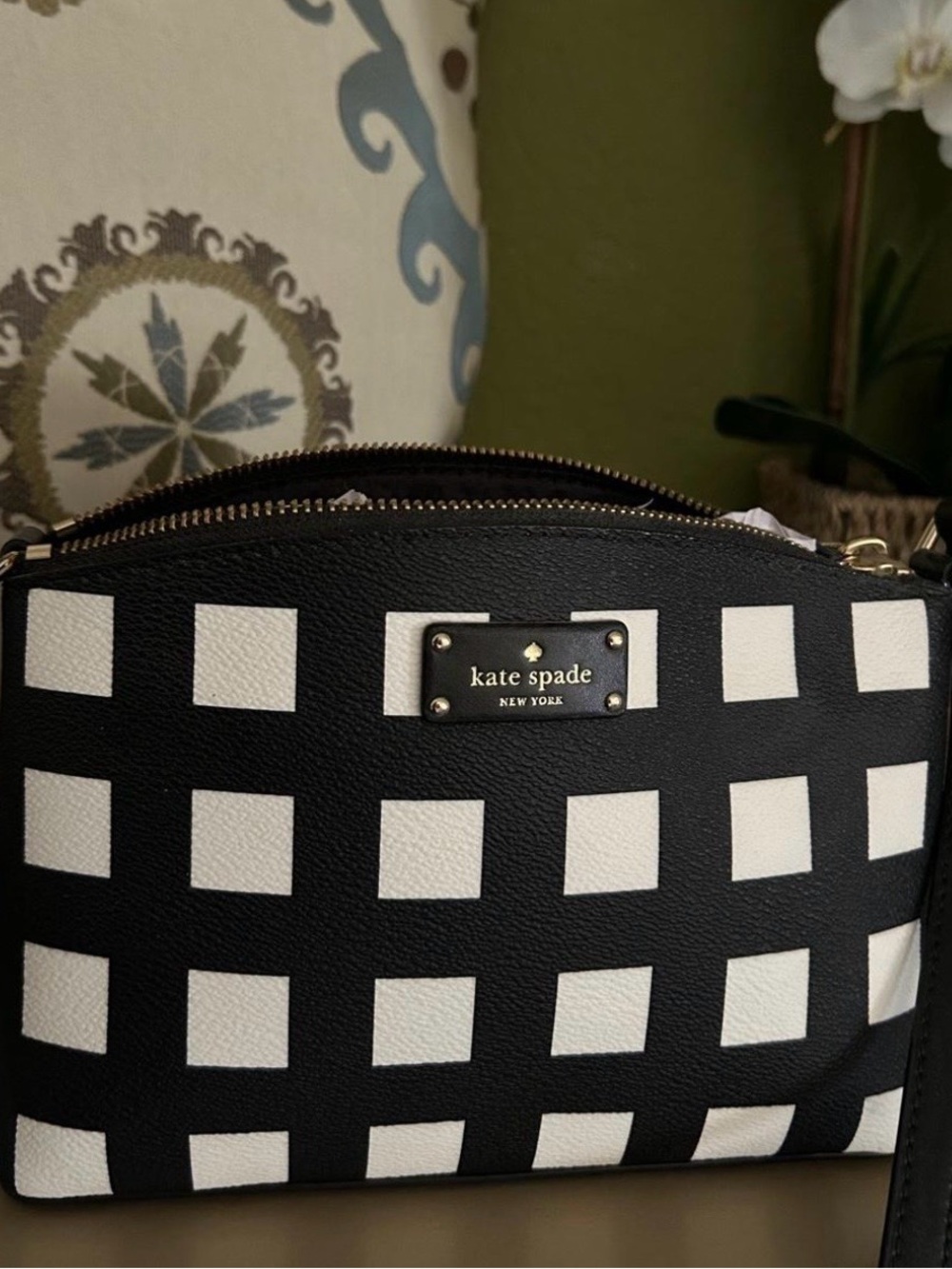 Kate Spade New York: Black & White Grove Street Millie Crossbody Bag